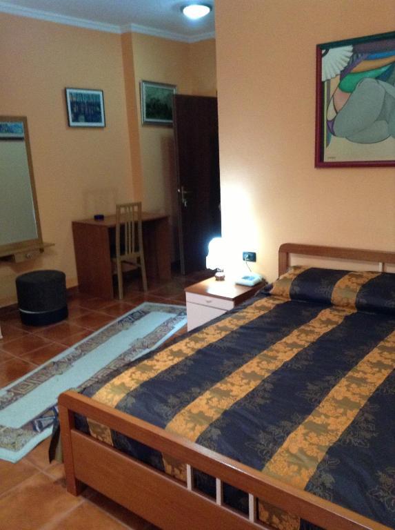 Art Hotel Nirvana Tirana Habitación foto